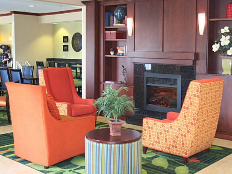 Fairfield Inn & Suites Kansas City Airport Exterior foto