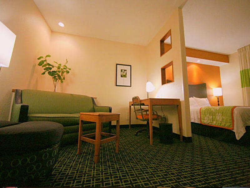 Fairfield Inn & Suites Kansas City Airport Exterior foto