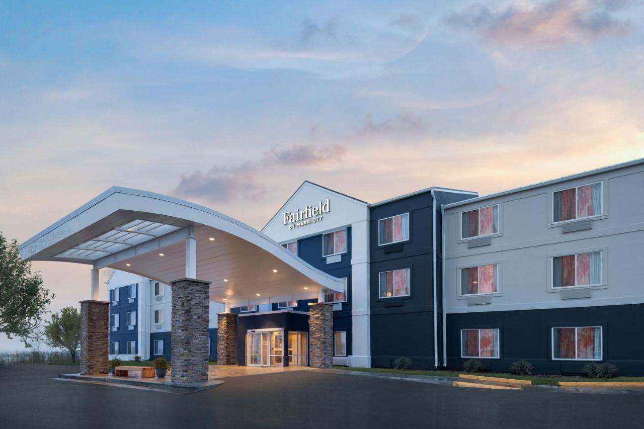 Fairfield Inn & Suites Kansas City Airport Exterior foto