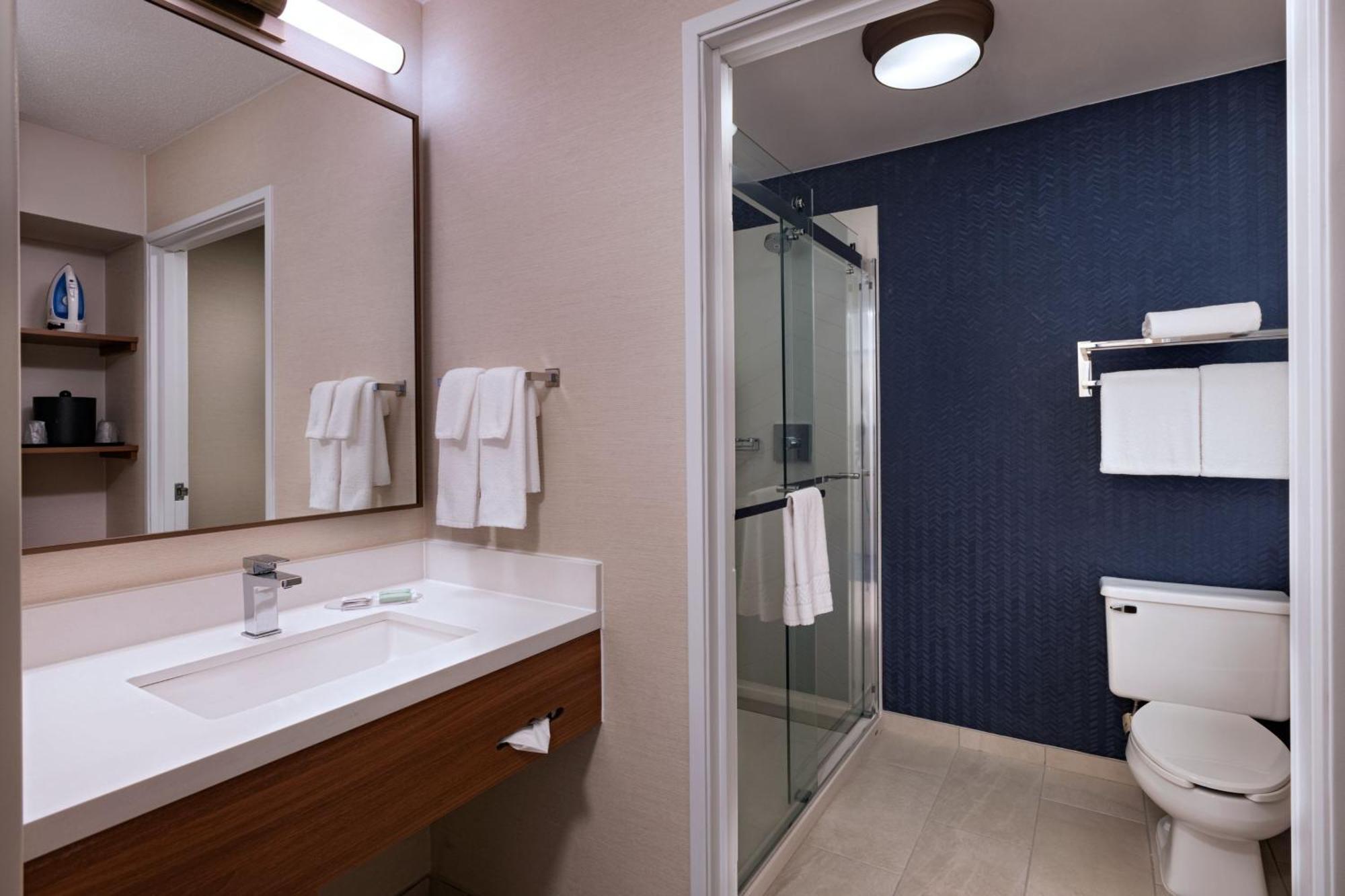 Fairfield Inn & Suites Kansas City Airport Exterior foto